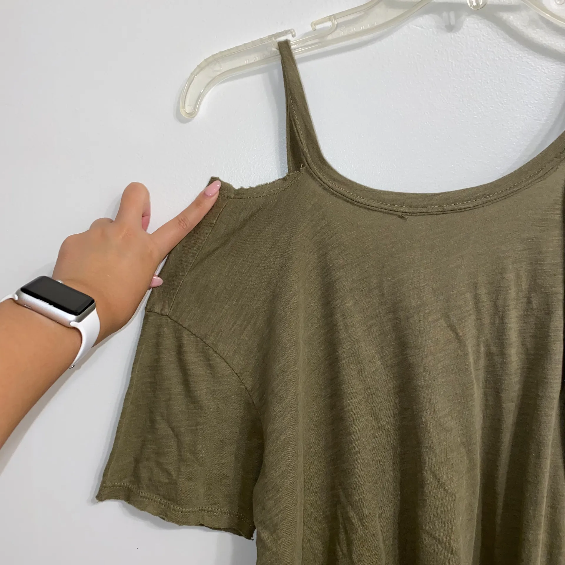 Anthropologie NWT $58  T.La Moss Classic V-Back Pullover Cut-Out Tee XS - Image 6