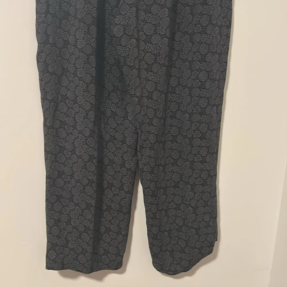 Vince 95% Silk Flower Printed Black Elastic Waistband Pants Size Small - Image 5
