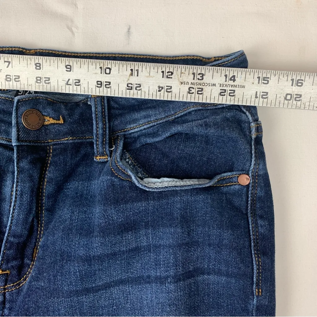 Judy Blue size 9 29  Women's Blue Slim Fit Jeans denim dark wash raw hem high ri - Image 7