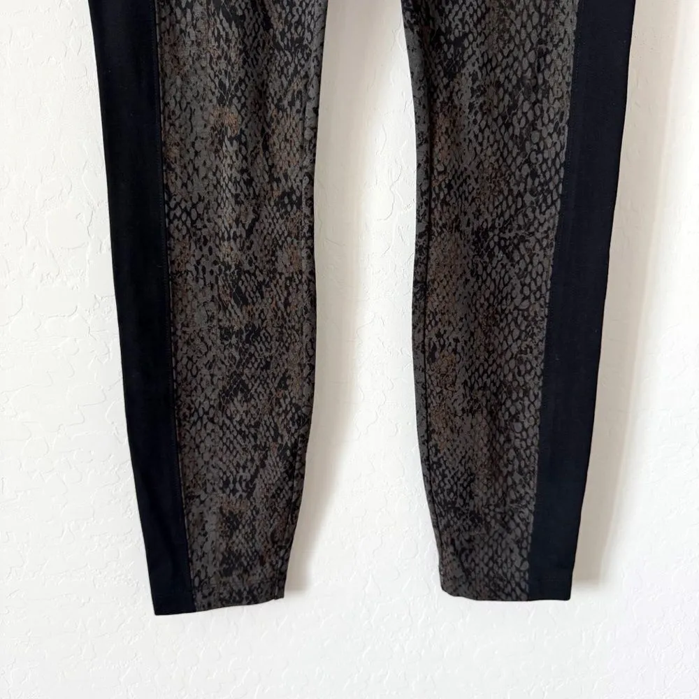 Lysse Laura Ponte Knit Ankle Leggings Olive Snake Print Size L - Image 9