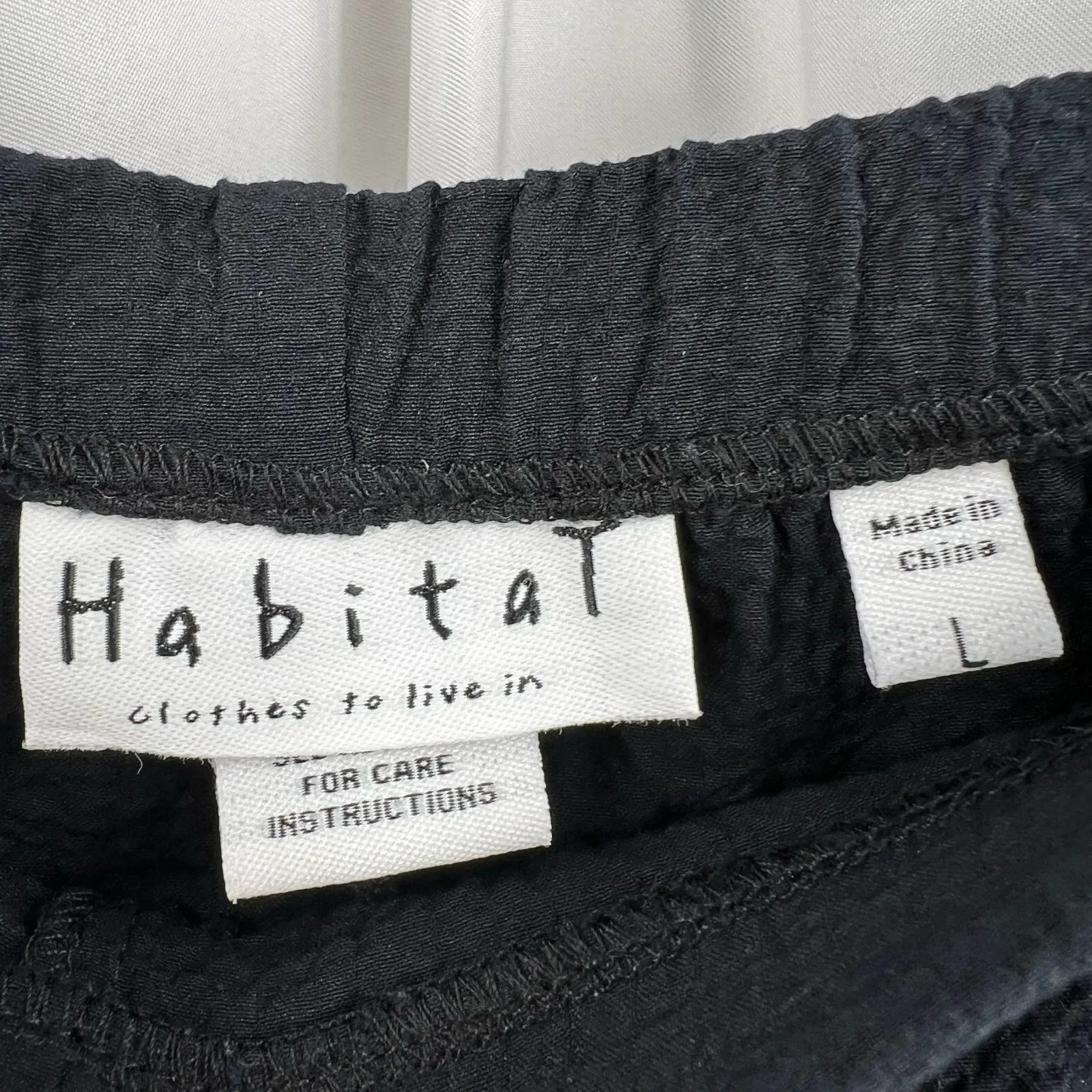 Habitat Pant Large Black Lightweight Relaxed‎ Fit Pockets - Image 4