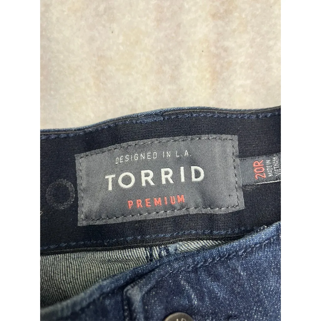 Torrid Bombshell Skinny Jeans Dark Wash Premium Denim Women Size 20R - Image 2