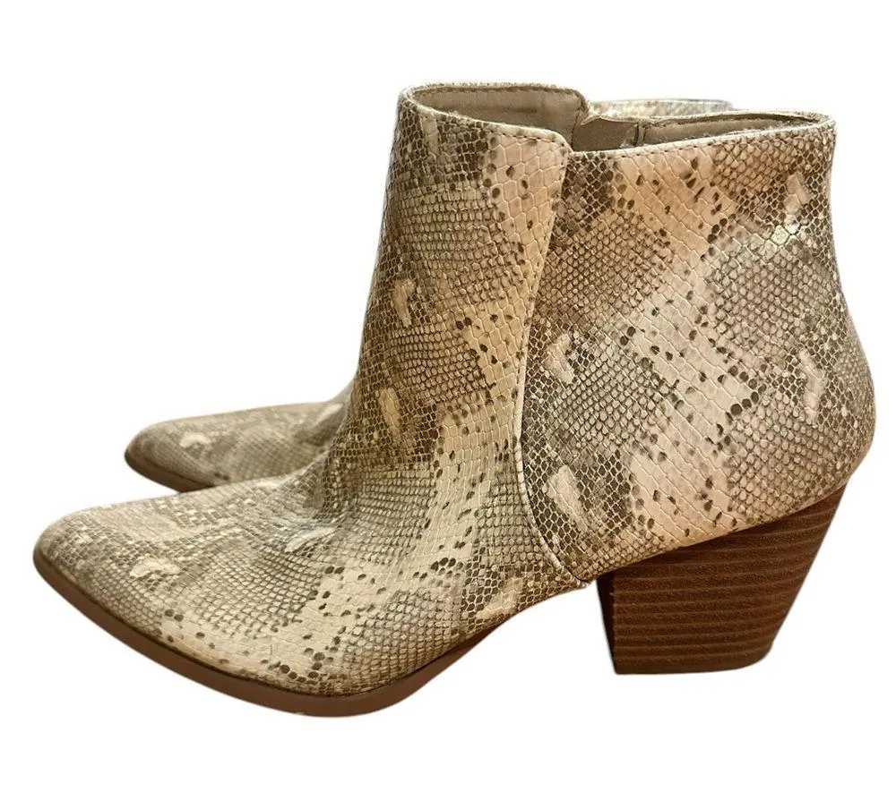 Coconuts by Matisse Astoria Off White Western Snake Print Booties Women's 8 - Image 2