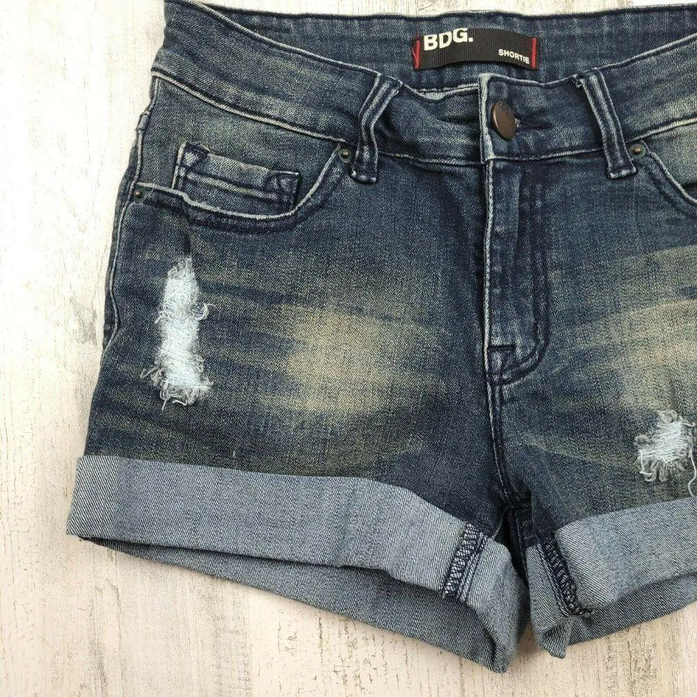 BDG Shortie Distressed Jean Shorts Women's Blue Roll-up Denim Size 27 EUC - Image 3