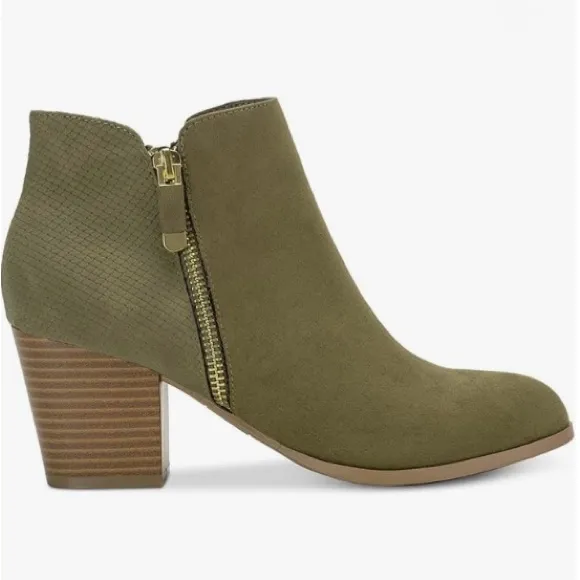 Style & Co Olive Ankle Boots with Block Heel Size 6 - Image 2