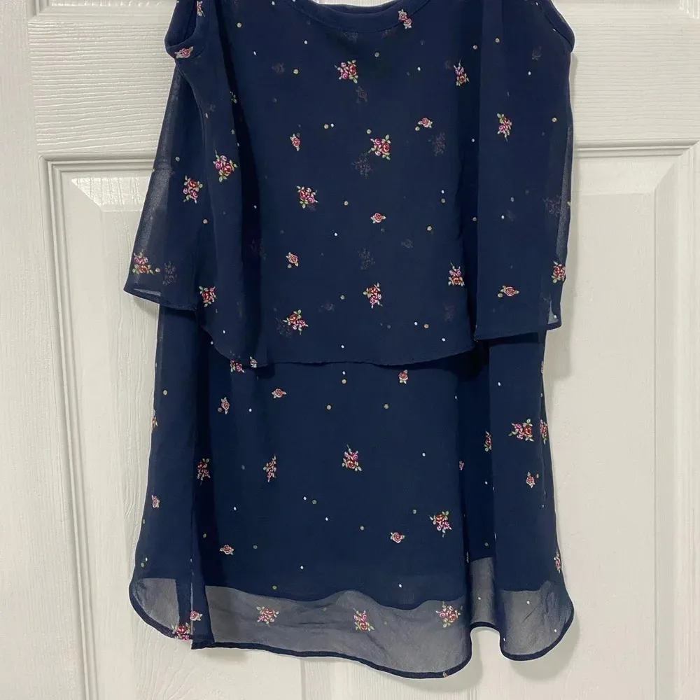 Cabi style‎ 795 two tiered navy ruffle tank in size medium - Image 3