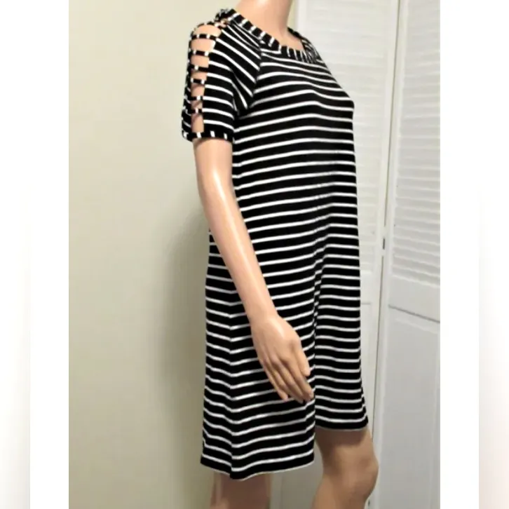August Silk Size Small Striped Cold Shoulder Shift Dress Short Sleeve NWT Jersey - Image 2
