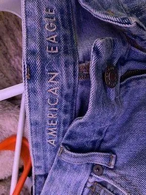 American Eagle Mom Jens - Image 3