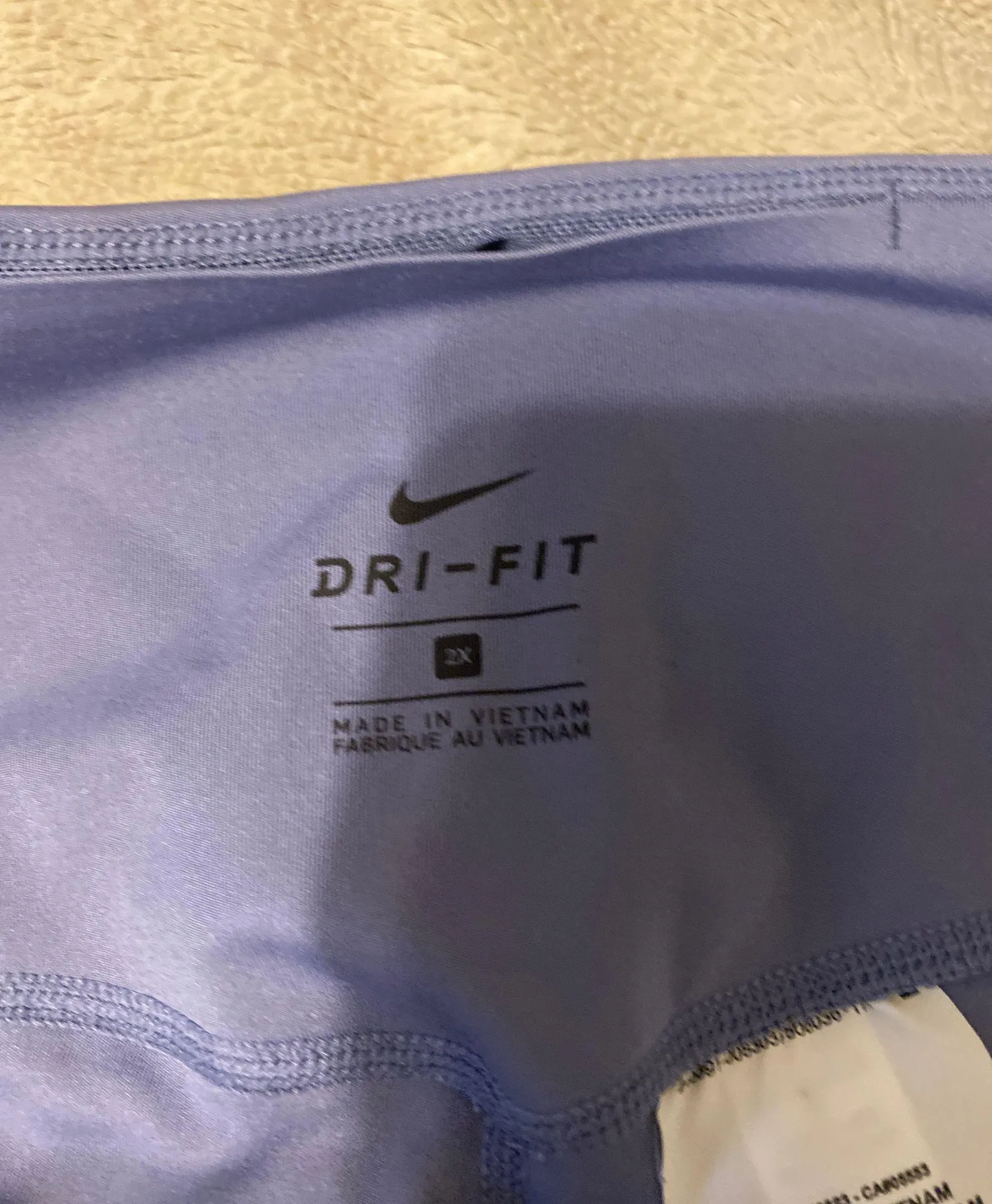 Nike Dri-Fit Cropped Leggings - Image 3