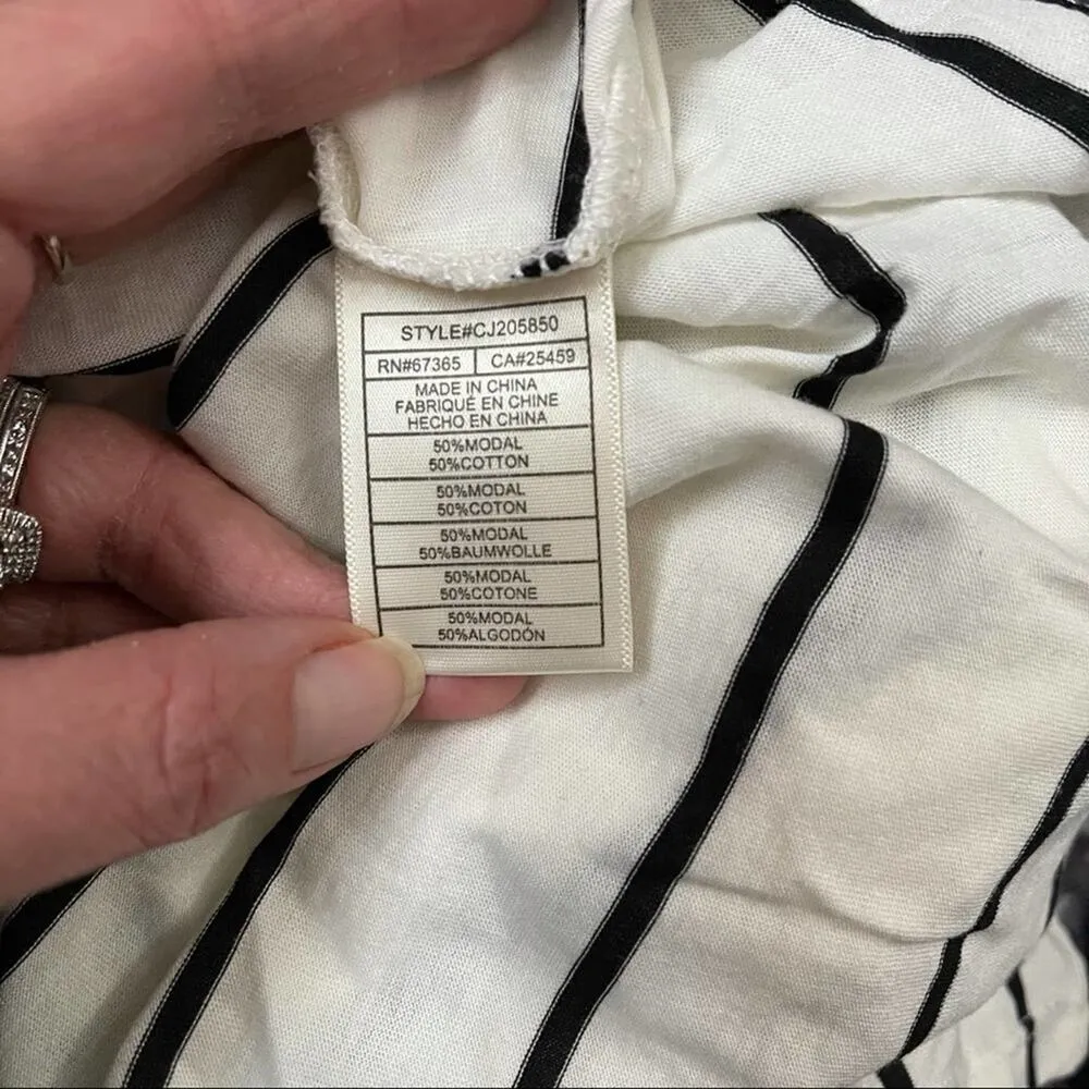 Size S Salcano Top Cropped Boxy White Black Striped Boxy - Image 4