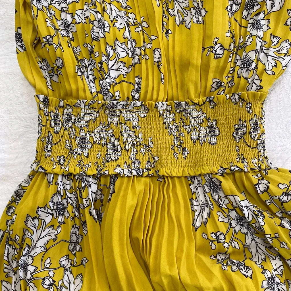 Nanette Lepore Women Sz 4 Pleated Mock Neck Smocked Sleveless Floral Midi Dress - Image 5