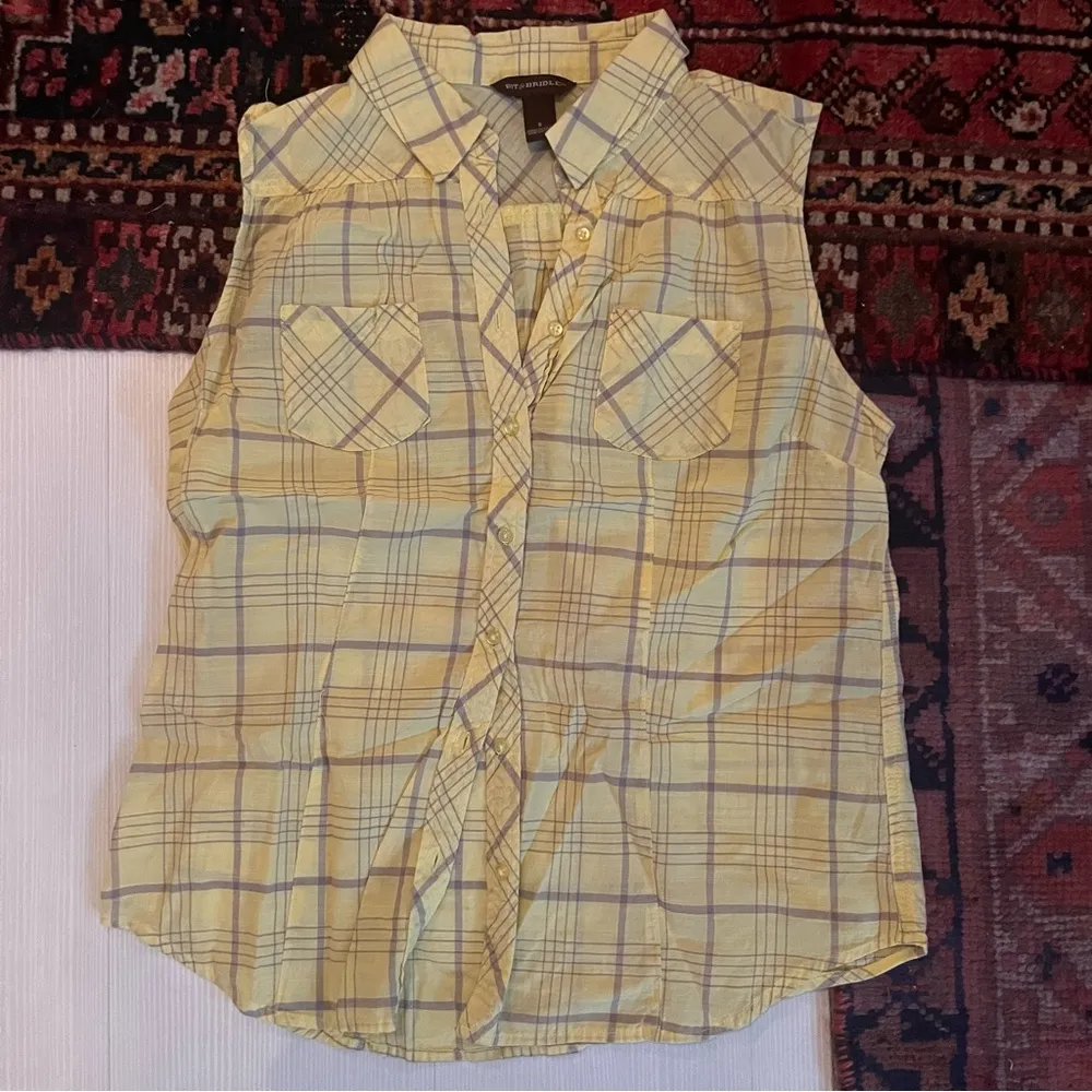 Yellow plaid sleeveless shirt - Image 2