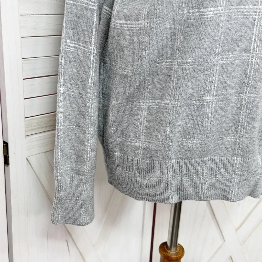 Calvin Klein Metallic Silver Windowpane Plaid V Neck Sweater Grey Medium - Image 7