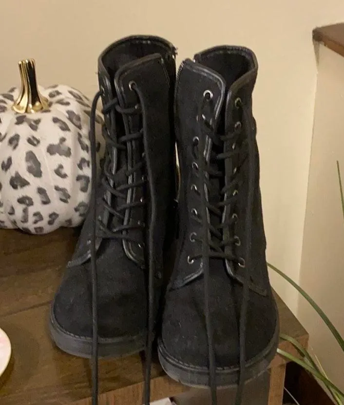 Black Combat Boots Size 7.5 - Image 2