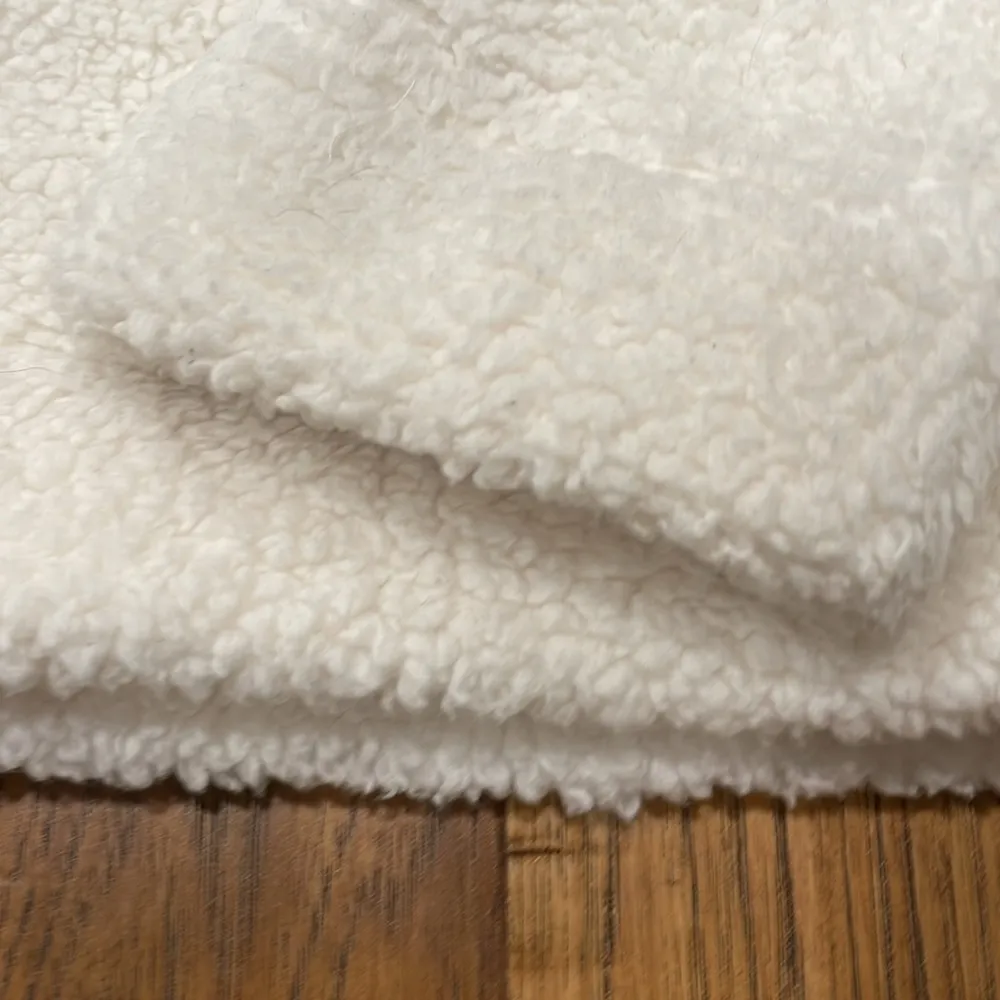 Tommy Hilfiger White Sherpa Zip Pullover with pockets size XS - Image 5