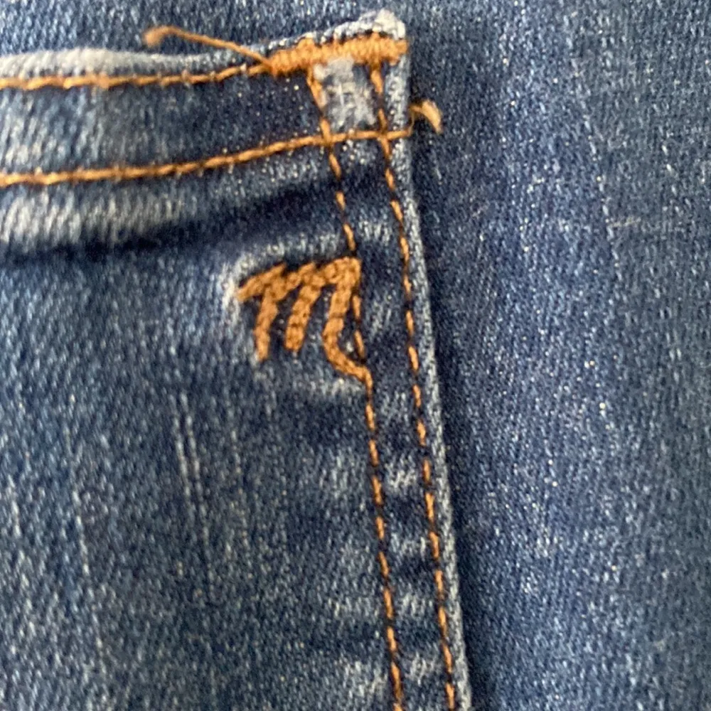 Madewell High Waisted Sailor Jeans size 26 excellent condition - Image 6