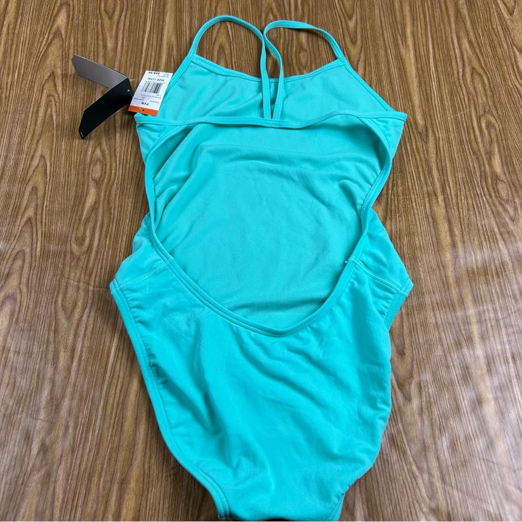 TYR Solid Cutoutfit One - Image 3