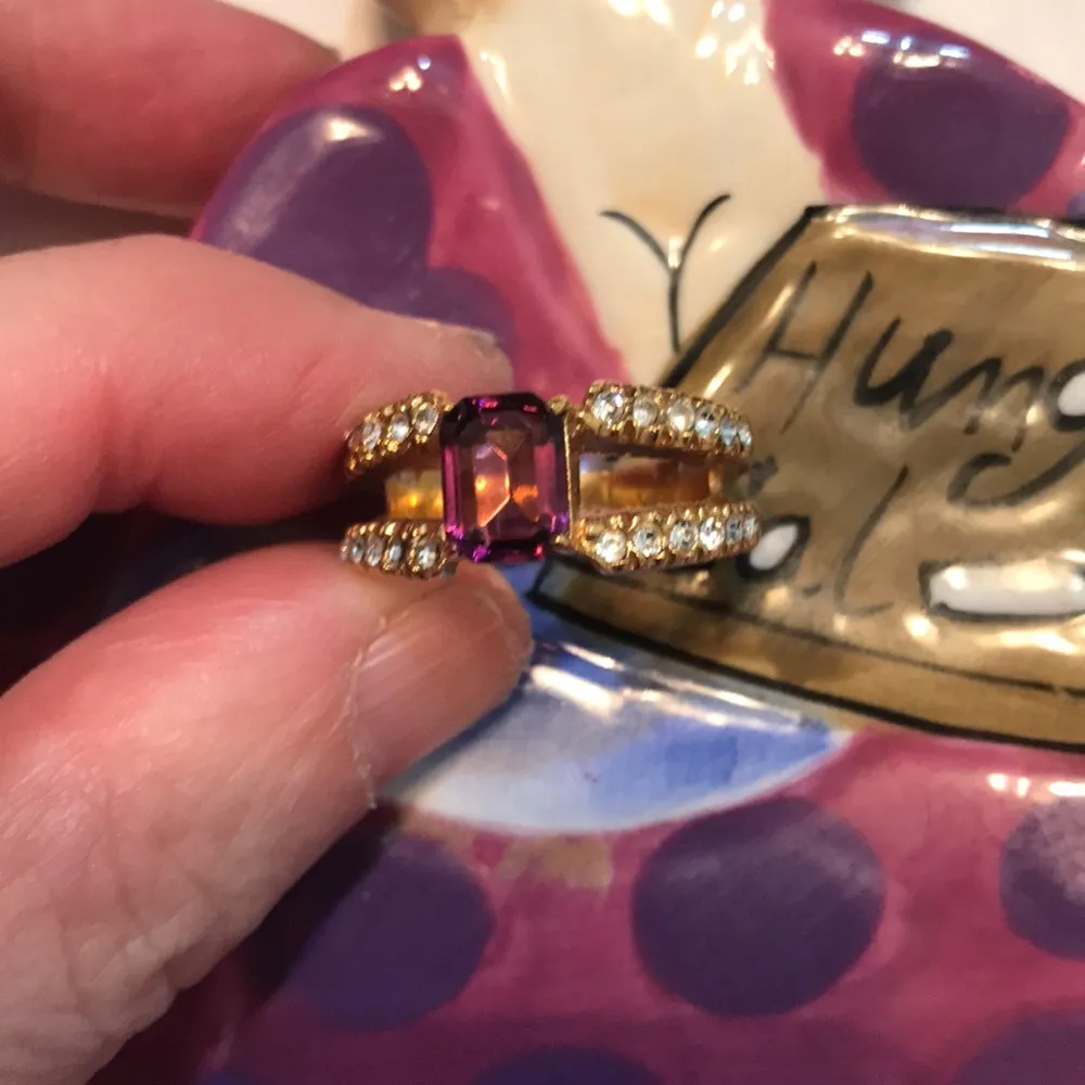 Faux Amethyst/Diamond/Gold Ring Sz 7 - Image 3