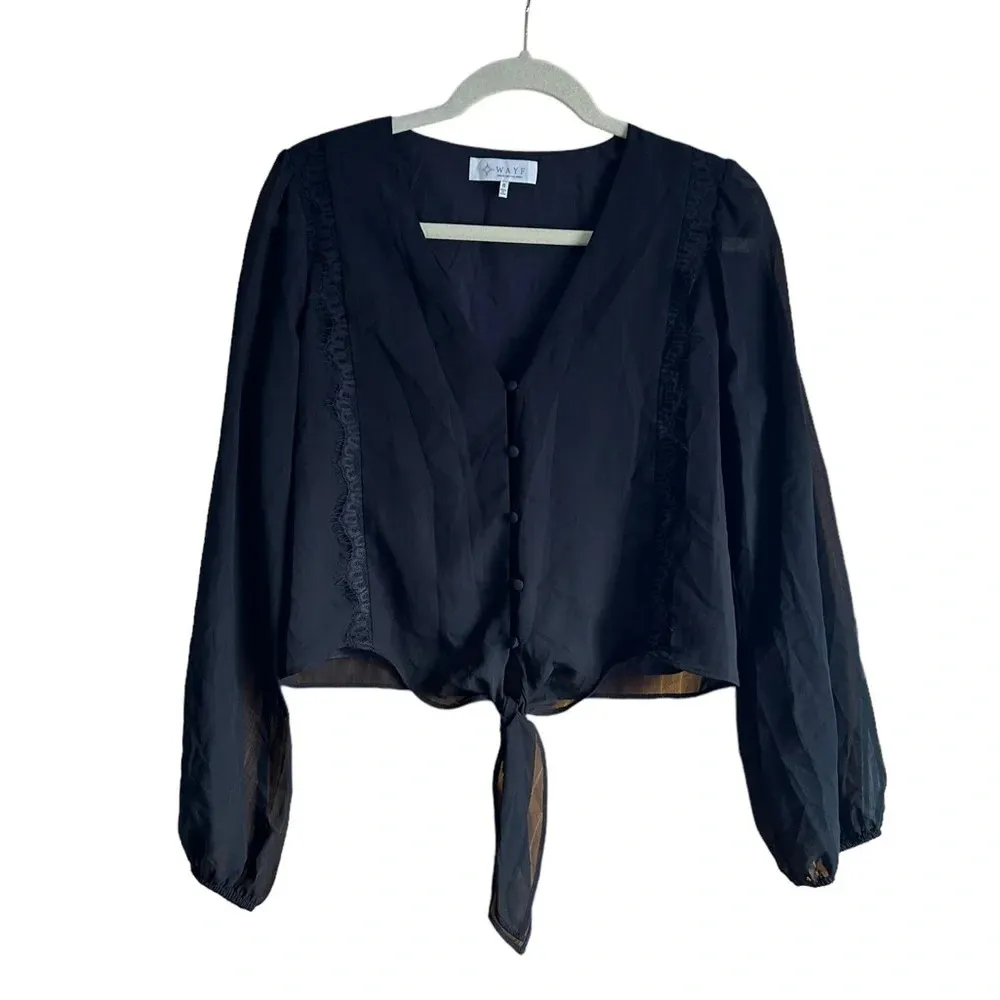 WAYF BLACK TIE FRONT BLOUSE - Image 3