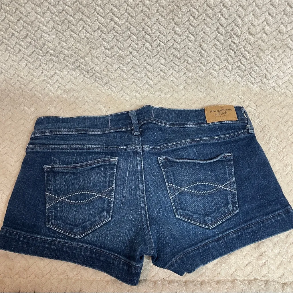 Abercrombie & Fitch Womens  Y2K Low-Rise Micro Jean Preppy Shorts size 4/27 - Image 5