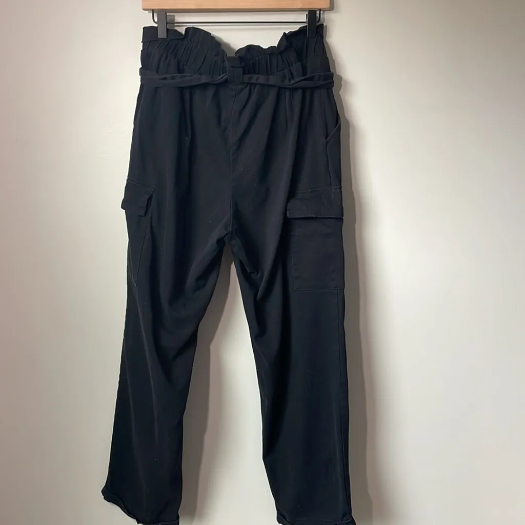Kendell and Kylie black paper bag pants Cargo size large. gorpcore sporty teach - Image 5