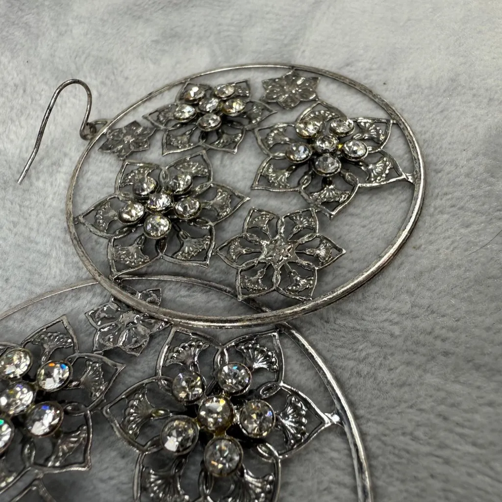 Floral Statement Dangle Earrings 2 Pair Pierced Hooks Silver & Gold - Image 11