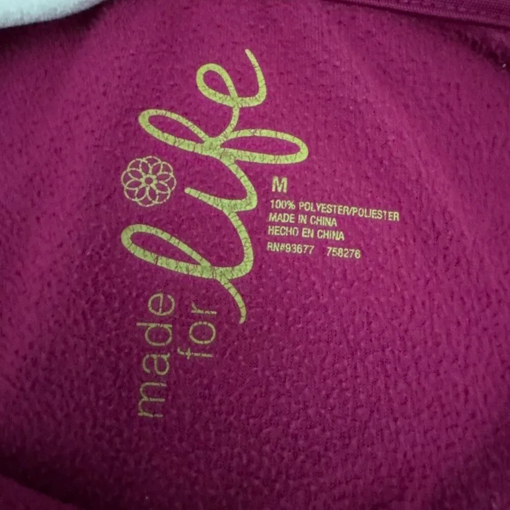 Made for Life Burgundy V-neck fleece top. Long sleeves. Size Medium - Image 4