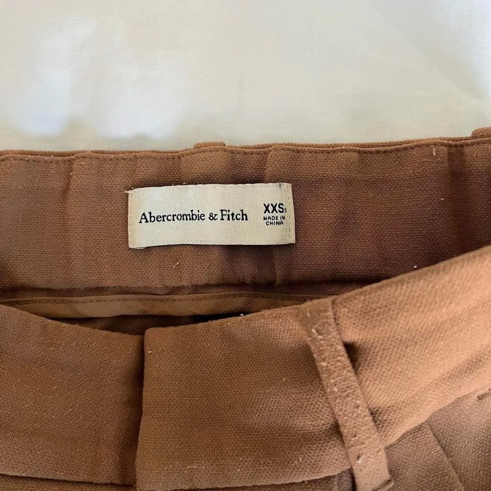 Abercrombie & Fitch Trousers - Image 2