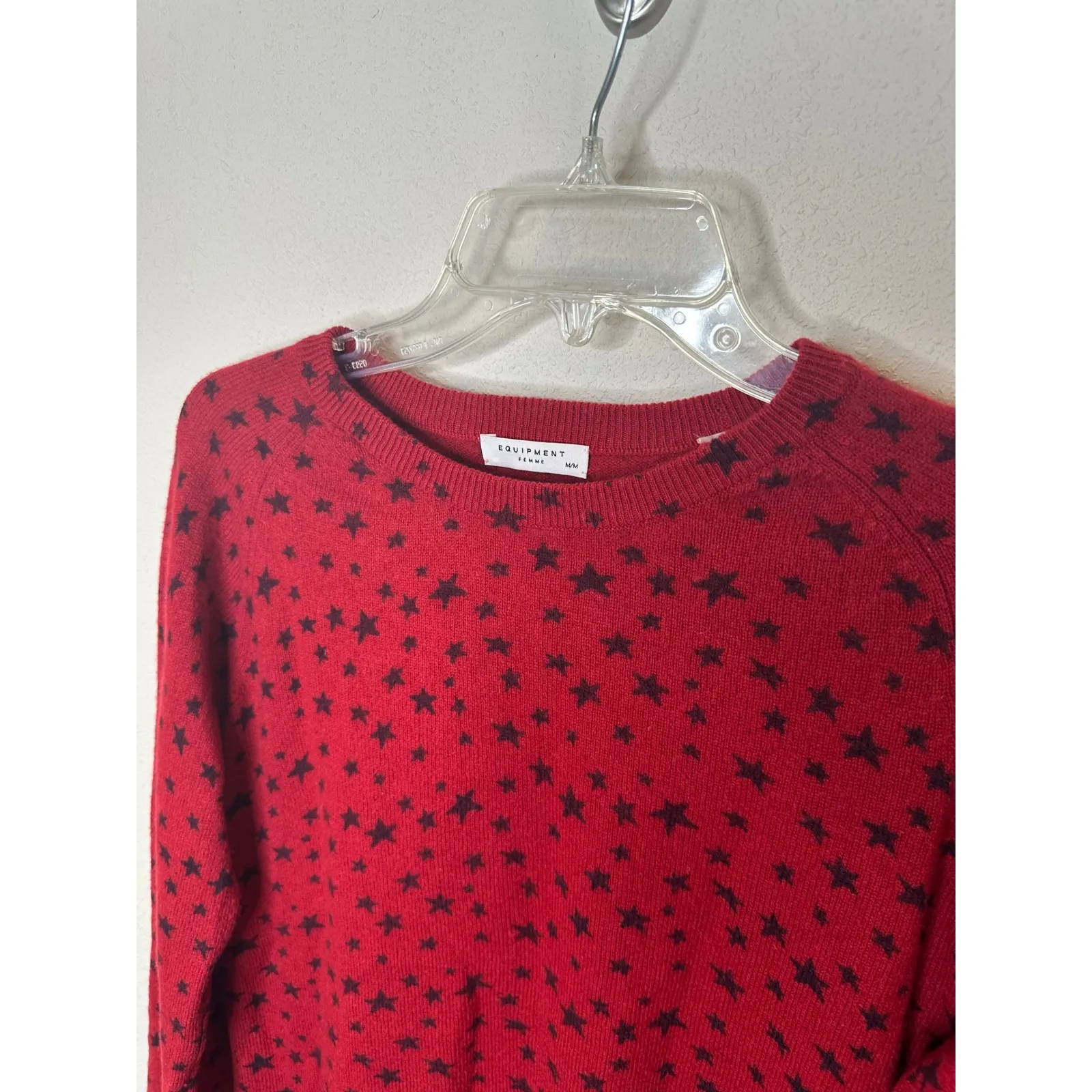 EQUIPMENT Red Black Star Print Crew Neck Cashmere Sweater Women's Size M - Image 2