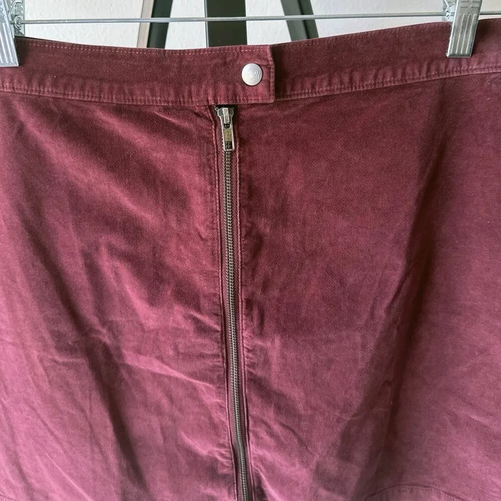 Madewell Velvet Front Zip Button Stretch Mini Skirt Size Medium Classic - Image 3
