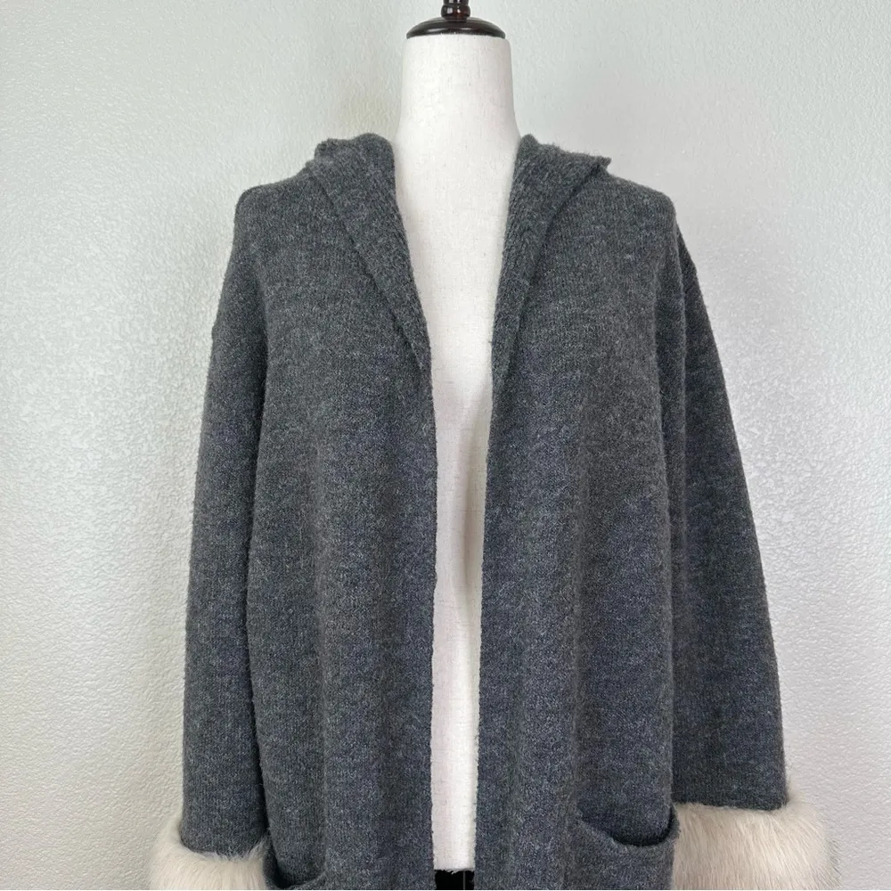 Patrizia Luca Milano Wool Blend Gray Hooded Faux Fur Cuffs Cardigan, Size XL - Image 2