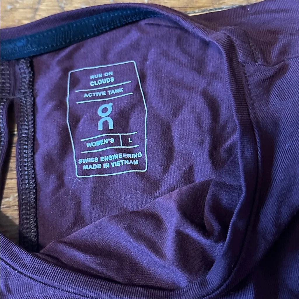 On Running Women’s Deep Burgundy Active Tank Top, Open Back, Large Red - Image 2