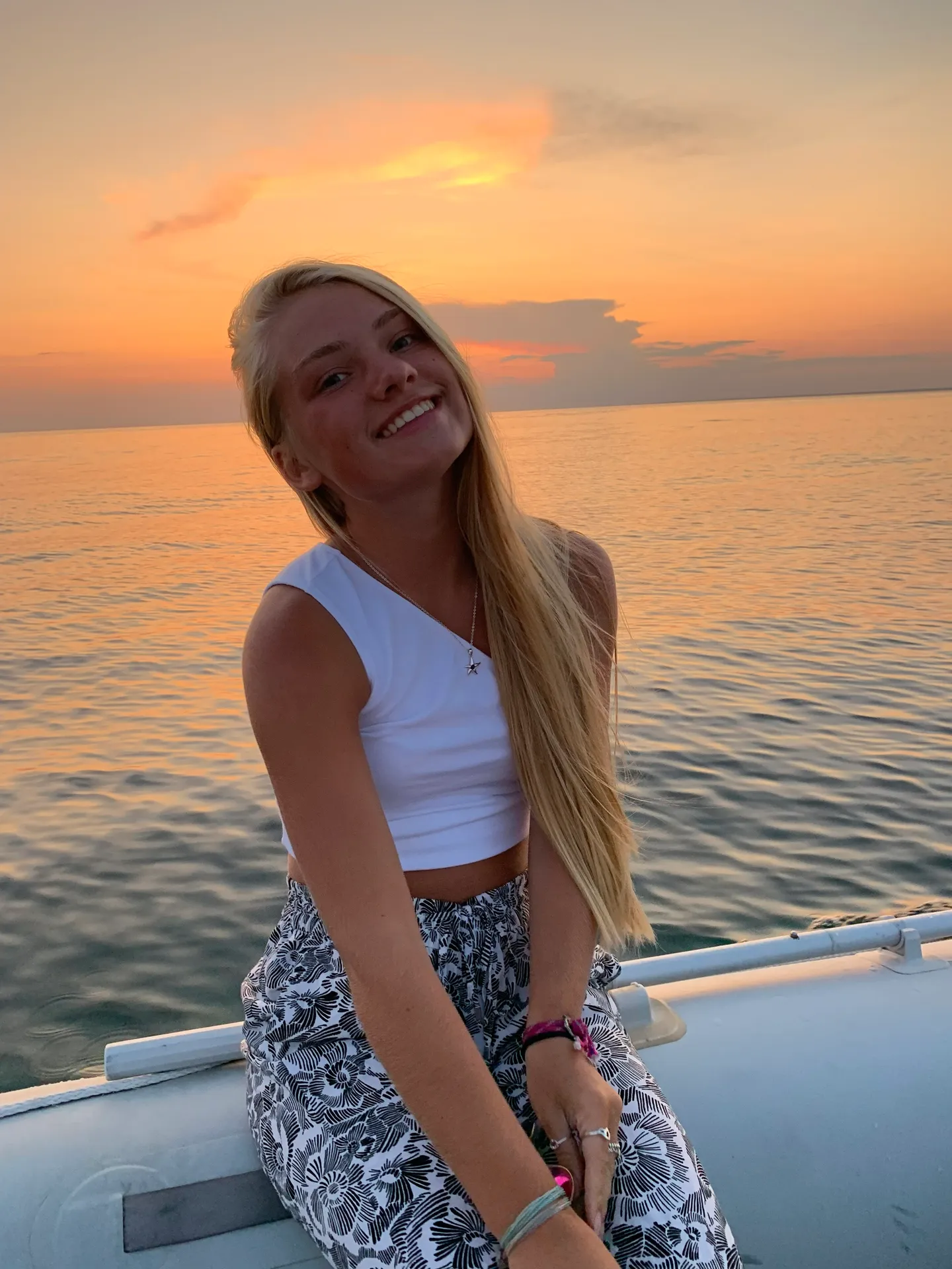 Old Navy Pants - Image 2