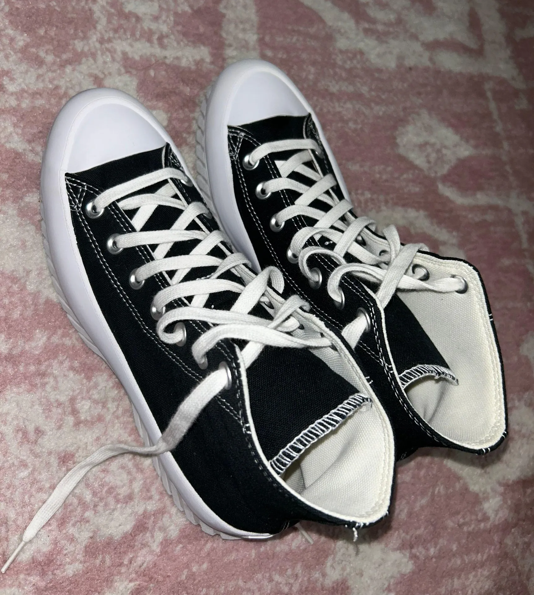 Converse High-tops - Image 6