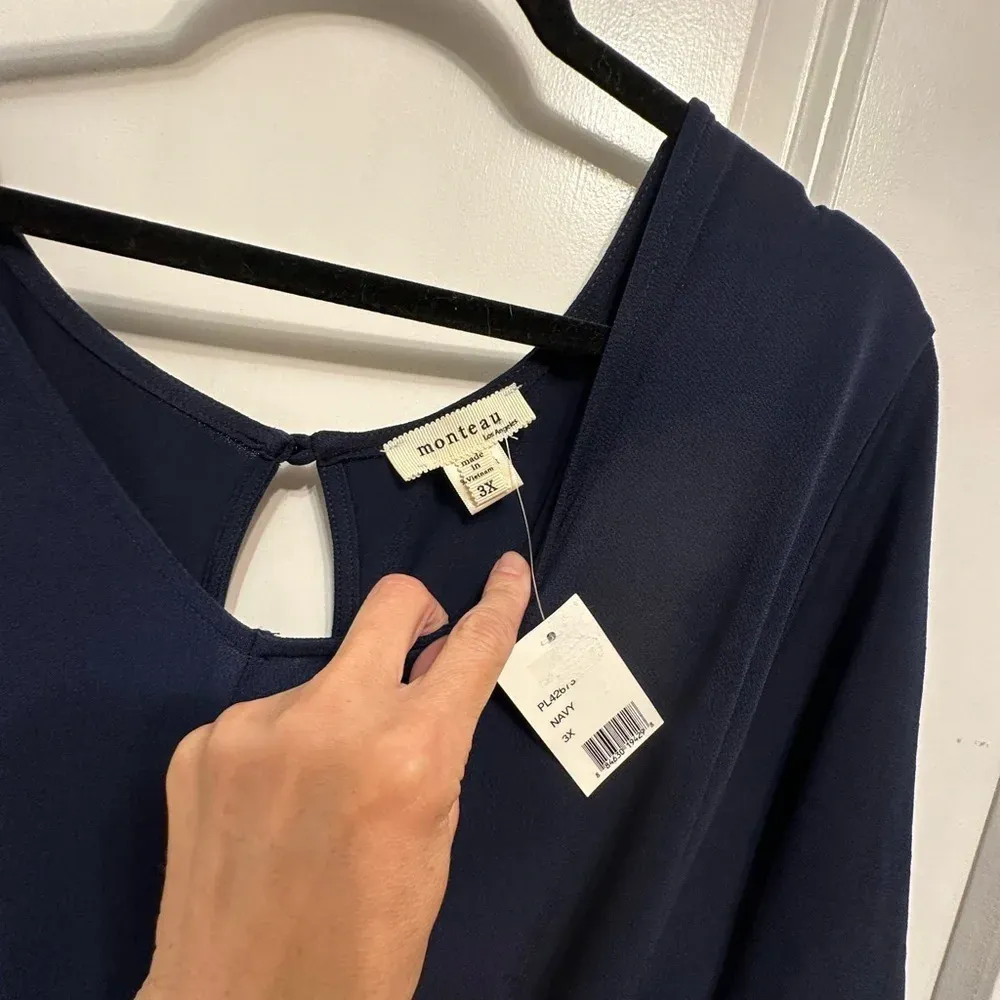 Monteau Navy Jumpsuit‎ w adorable adjustable belt - Image 3