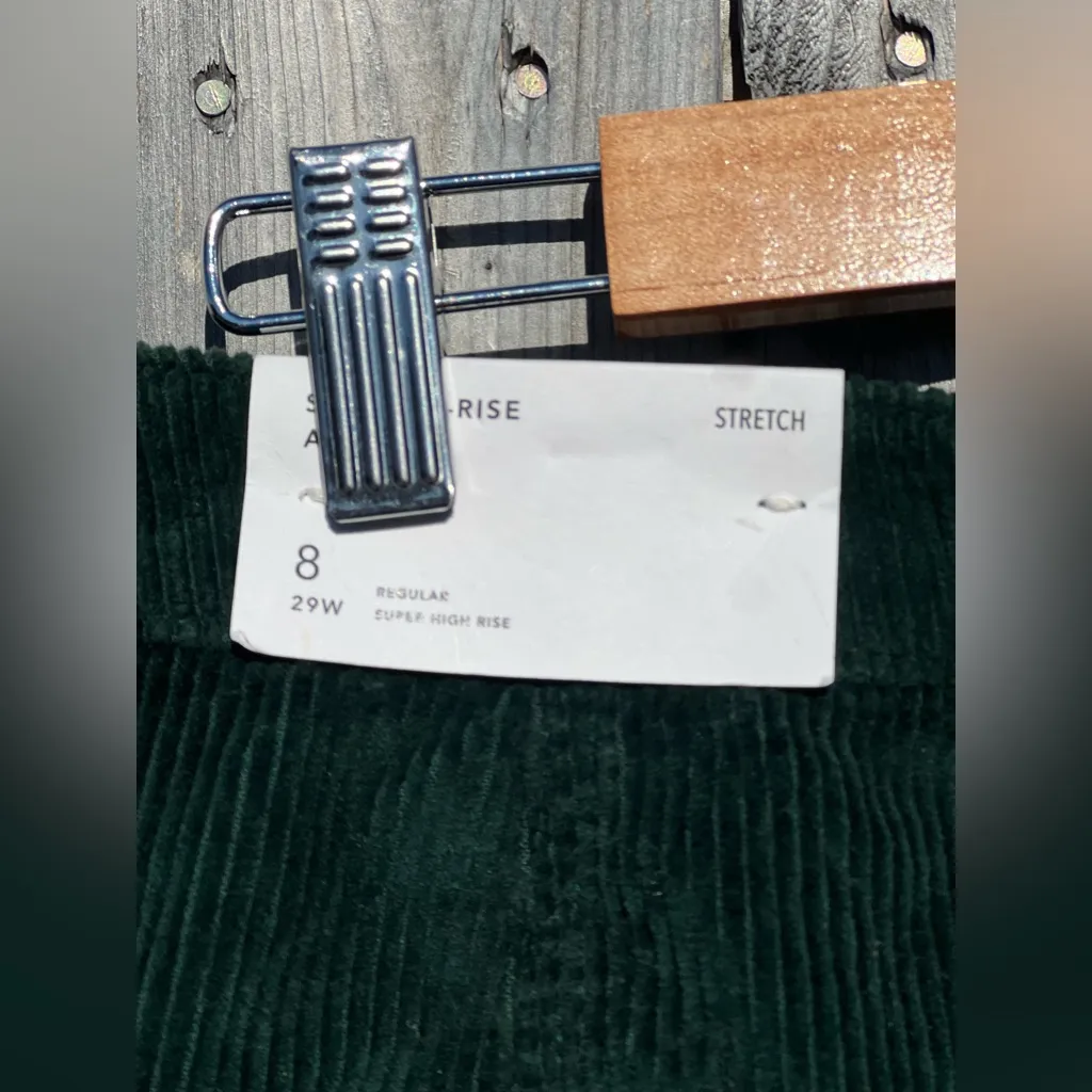 American Eagle Outfitters dark green corduroy button-front mini skirt - Image 9