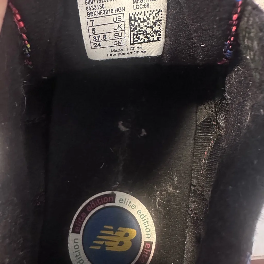 New Balance 580 Elite Women's Size 7 Considered Chaos Aztec Red School‎ Preppy - Image 5