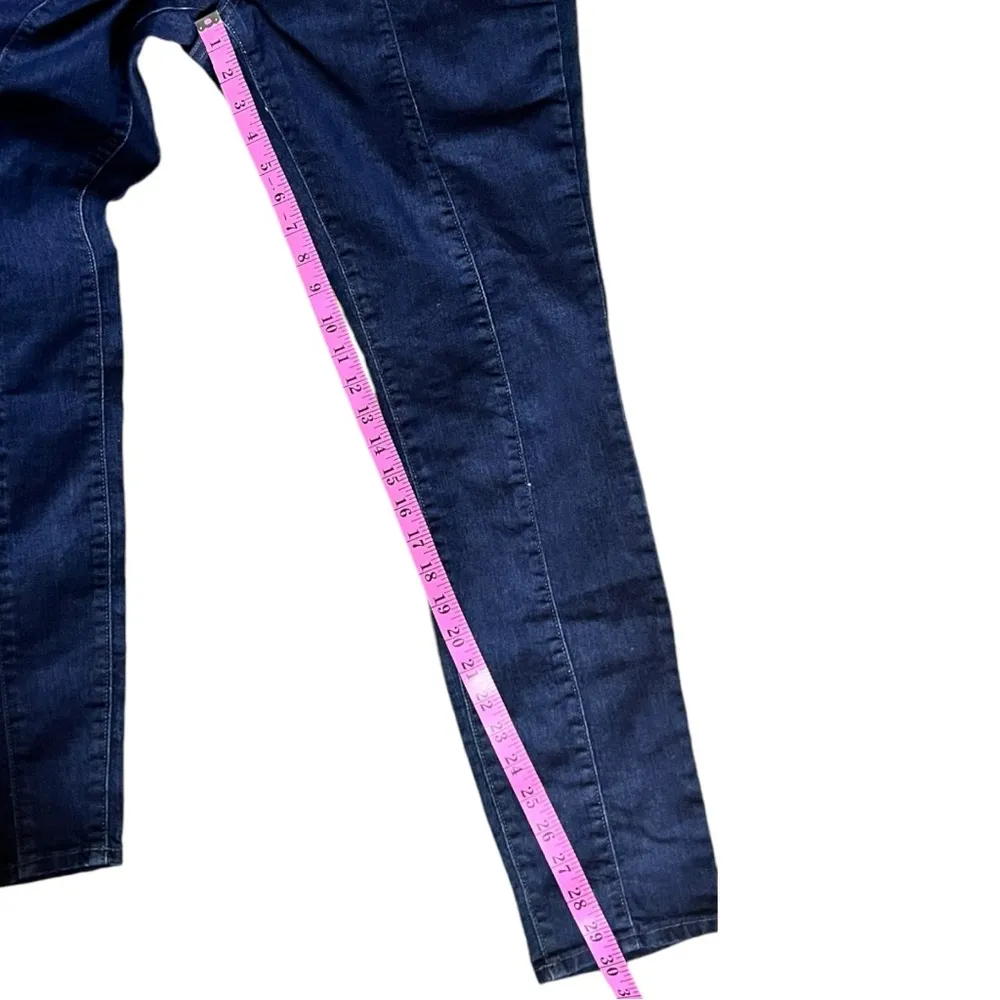 Old Navy Super Skinny Flirt Dark Wash Denim Sz 14 Regular NWT - Image 3