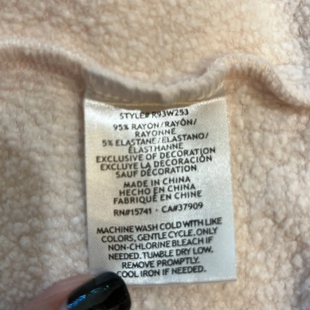 Magnolia pink soft bathrobe Size M - Image 5