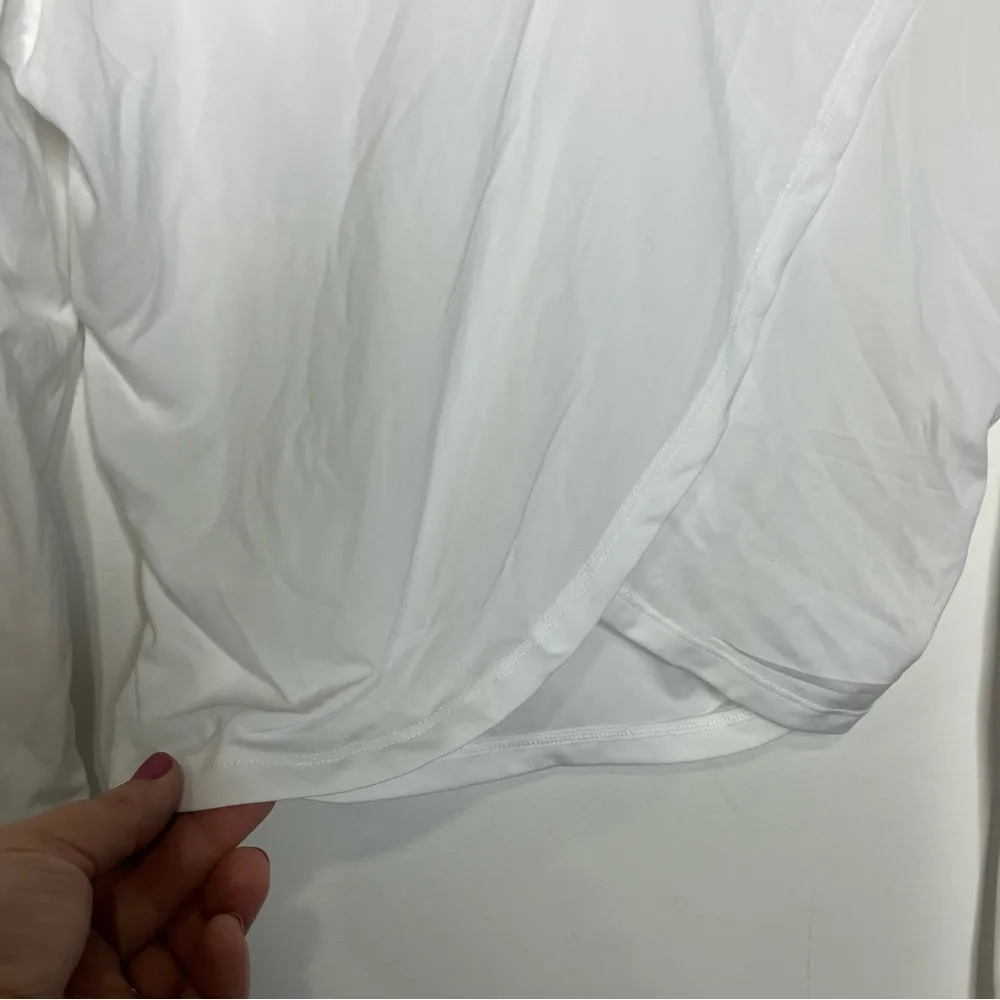 Free people movement Casal cropped long sleeve shirt size medium White - Image 4