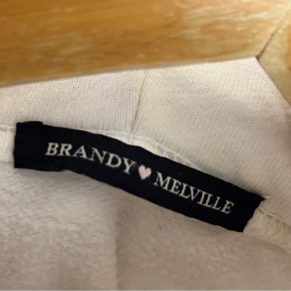 Brandy Melville White Hoodie with Butterfly Embroidery - Image 7