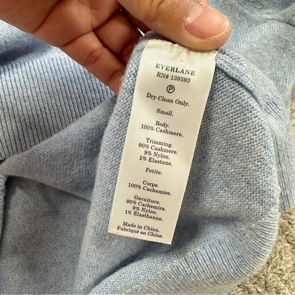 Everlane Women’s 100% Cashmere 3/4 Sleeve Raglan Sweater in Light Blue Heather S - Image 13