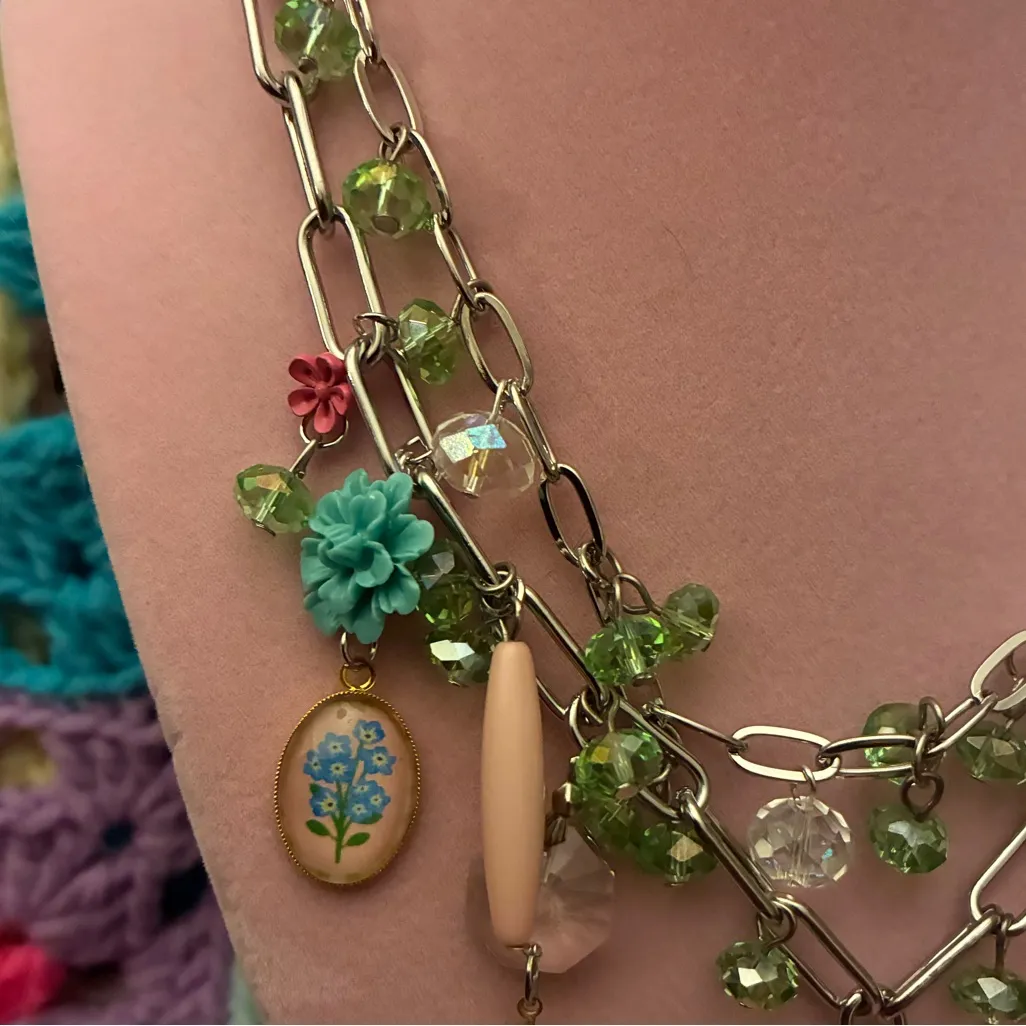 Hand crafted cameo assemblage pendant and necklace made Pink - Image 5