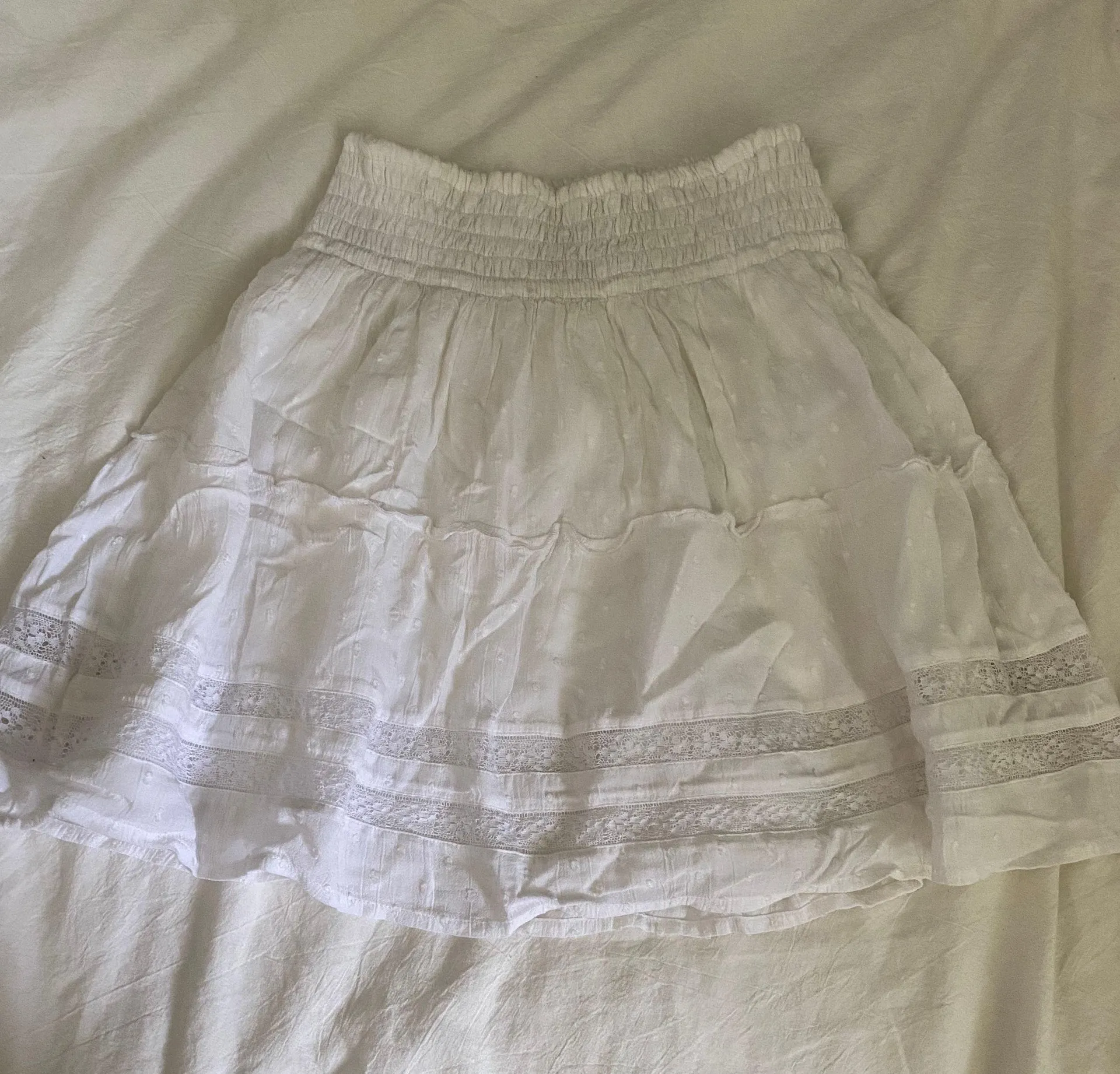 Hollister White Skirt - Image 3
