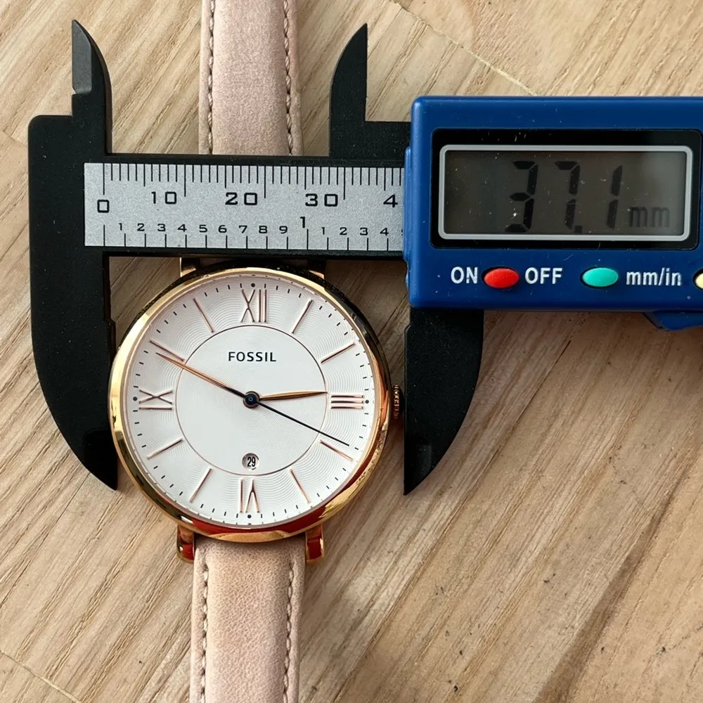 Fossil Jacqueline Ladies Watch Rose Gold Case White Dial Blush Leather Strap - Image 10