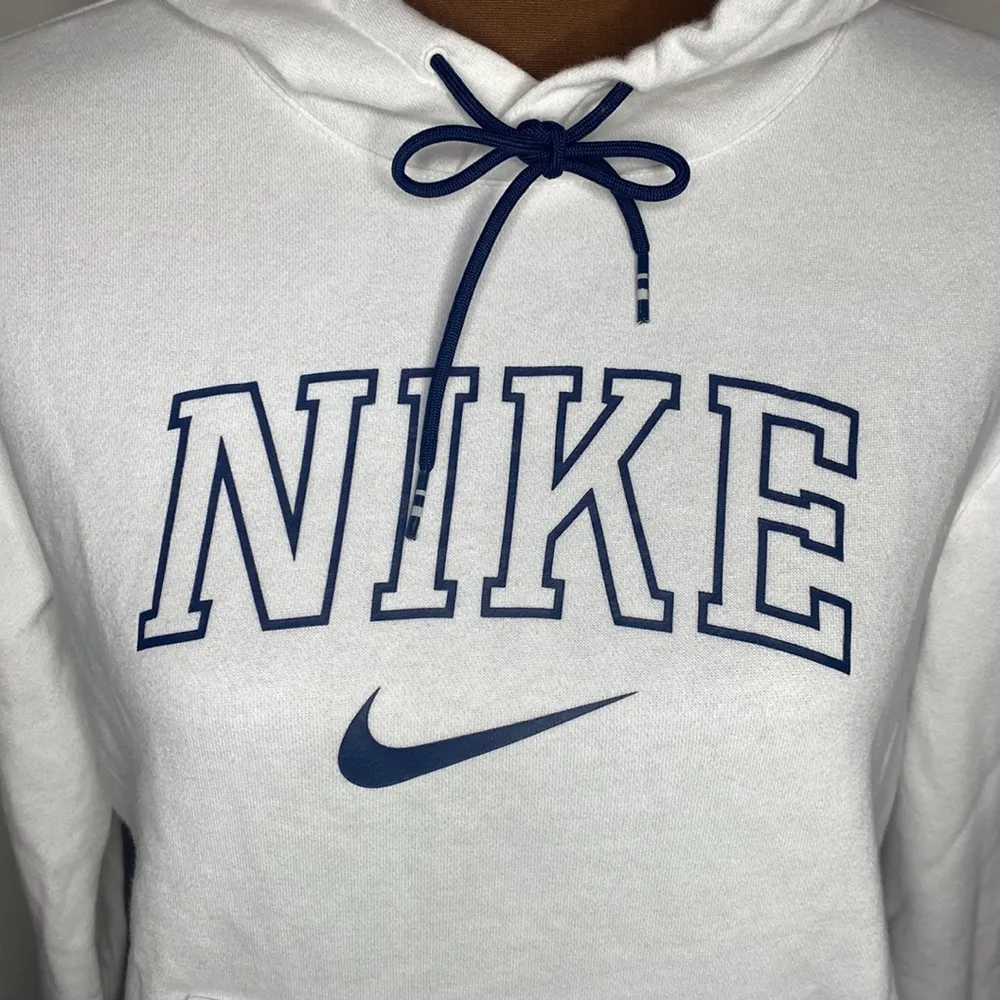 Nike spellout logo kangaroo pocket white and navy drawstring hoodie size M - Image 6