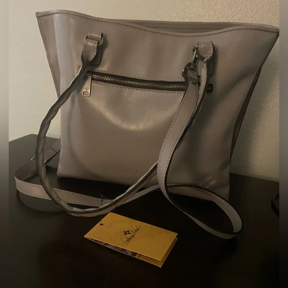 NWT Patricia Nash Leather Cutout Tooled Adeline Tote Handbag - Stone Gray - Image 5