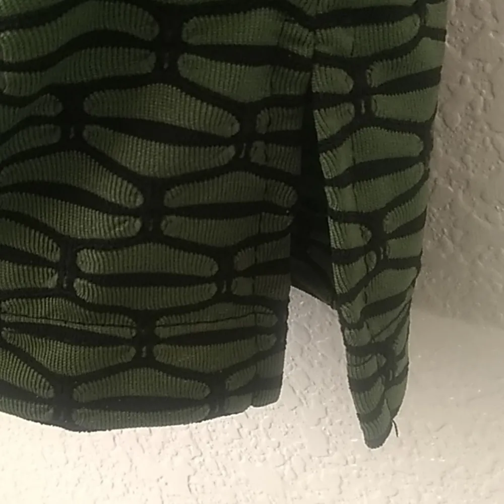 FINAL MARKDOWN Ladies' Bon Worth Knit Top (Bust 42.5) Size undefined - Image 3