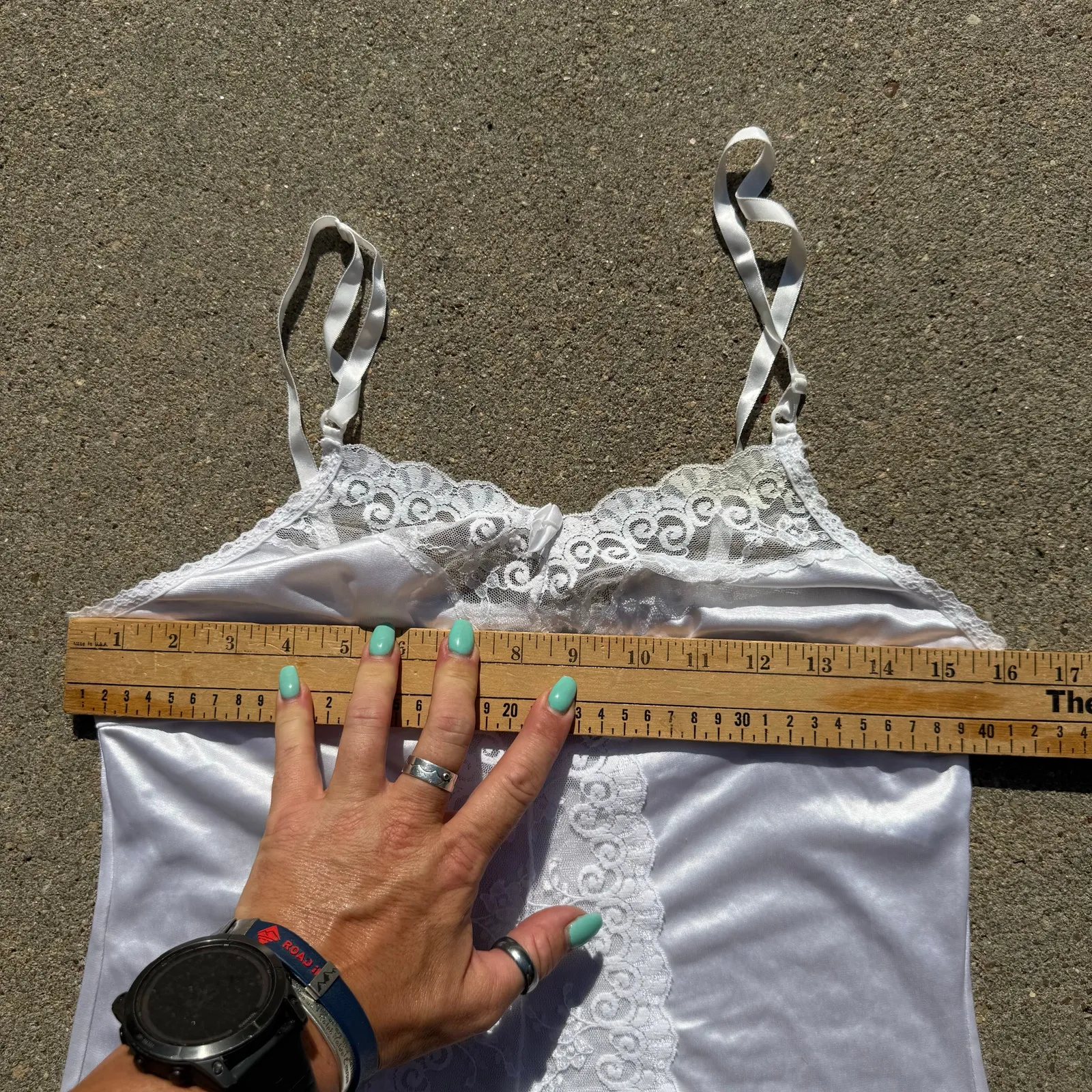 Vintage Ashley Taylor Ivory White Lace Scalloped Cami Slip Tank Top Nylon MEDIUM - Image 7