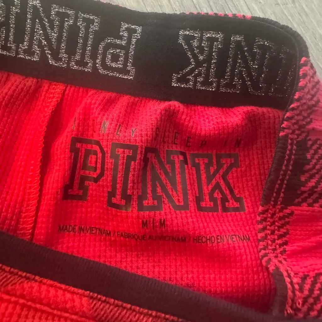 Victoria's Secret Pink plaid pajama set, size M. - Image 6